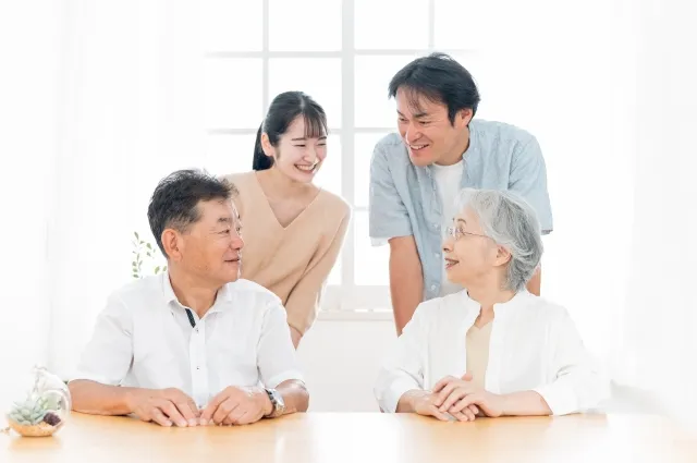 二世帯家族（話す）