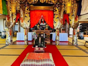 福田山最林寺の内陣