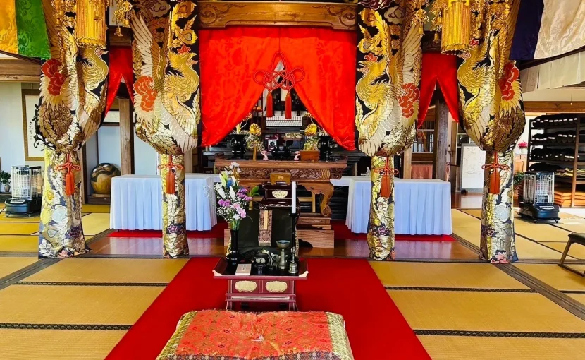 福田山最林寺の内陣