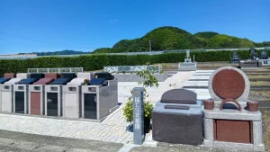 藤枝市・焼津市・島田市から通いやすい福てらす墓園の落ち着いた園内風景